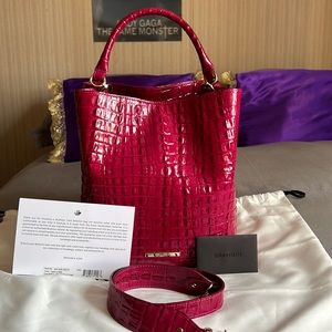 Brahmin Amelia Fuschia La Scala/ Leather